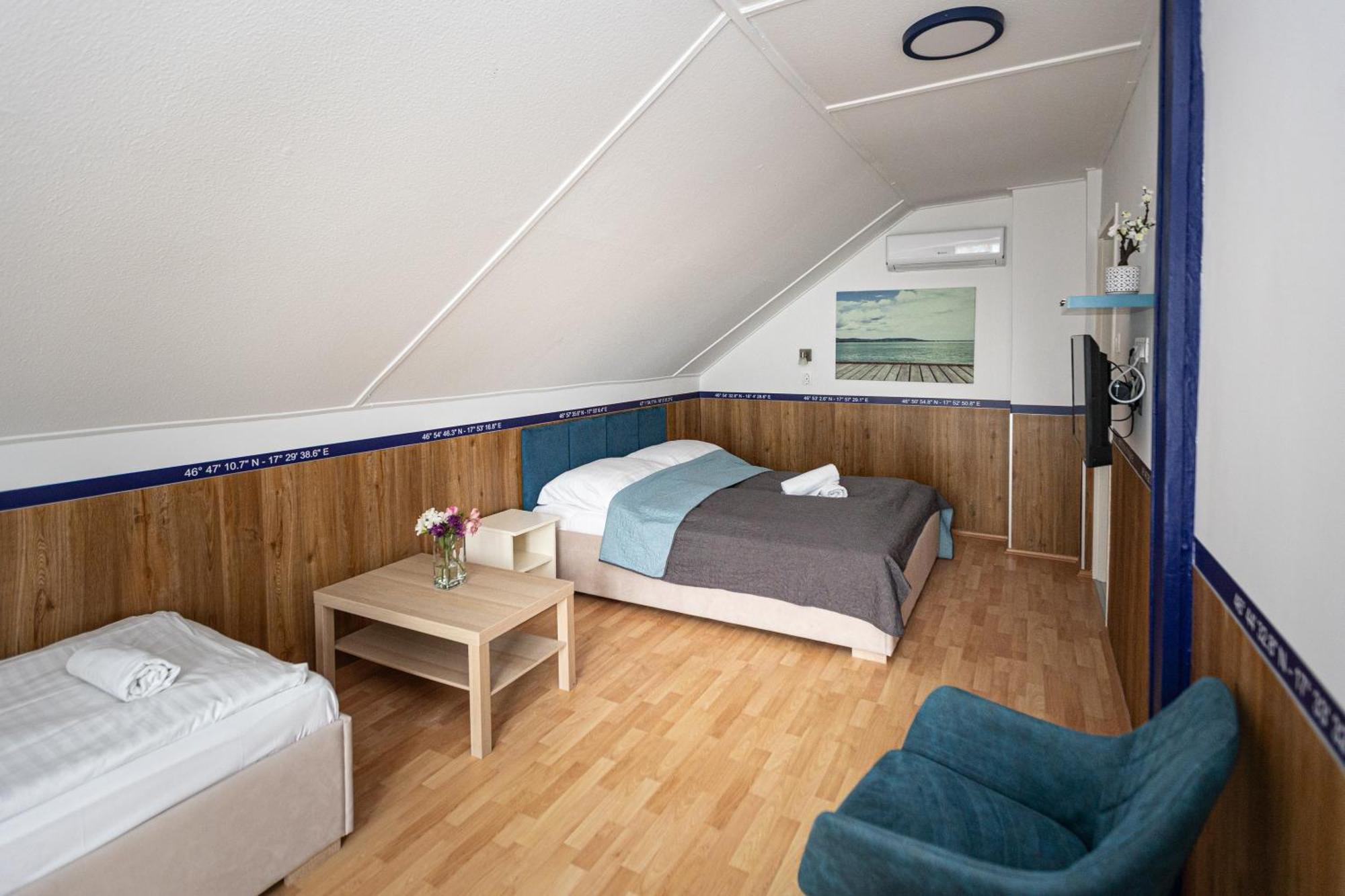 Hotel Solero Siófok Chambre photo
